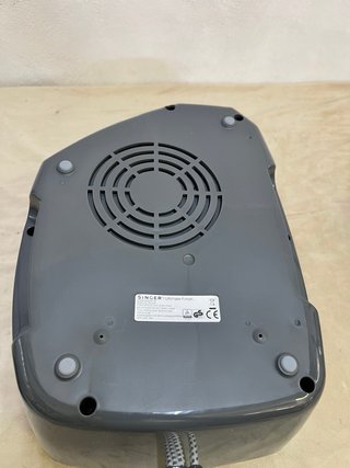 Centro Planchado Singer SHG6201 - 2200W