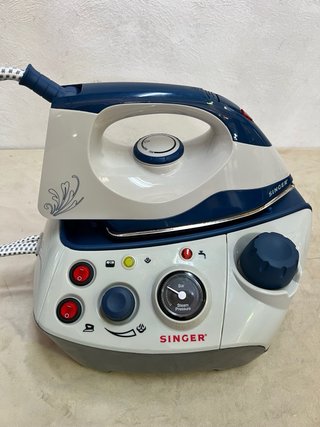 Centro Planchado Singer SHG6201 - 2200W
