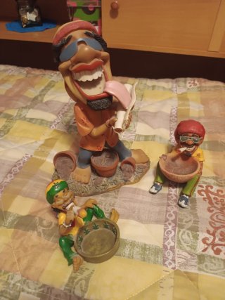 Figuras decorativas estilo caricatura