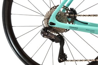 Bicicleta Bianchi Infinito Di2 12V t.56 Reacondicionada