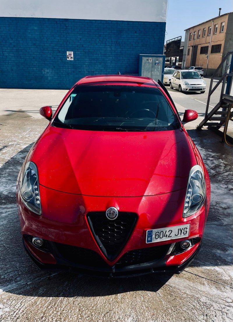 Alfa Romeo Giulietta 1.4 - foto 1