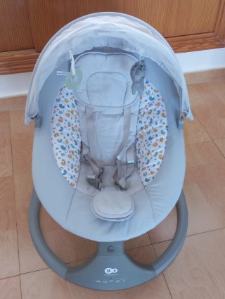 Mecedora eléctrica Kinderkraft