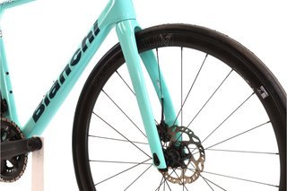 Bicicleta Bianchi Infinito Di2 12V t.56 Reacondicionada