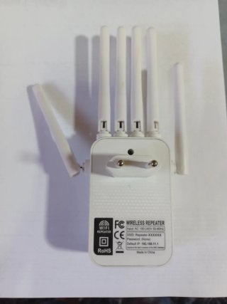Repetidor WiFi 300Mbps 5 Antenas, una esta rota