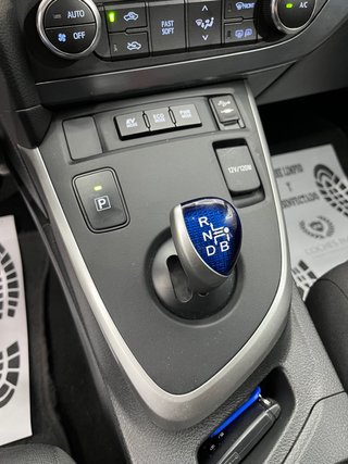 Toyota Auris Hybrid 2015 *PLAN RELAX*
