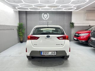 Toyota Auris Hybrid 2015 *PLAN RELAX*