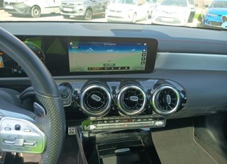 MERCEDES-BENZ CLA CLA 250 4MATIC Shooting Brake