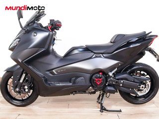 YAMAHA T-MAX 560
