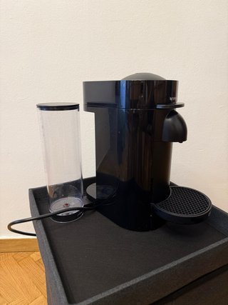 Cafetera Nespresso Plus