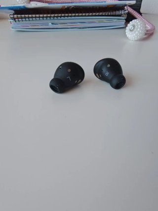Auriculares inalámbricos negros
