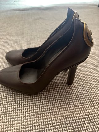 Zapatos Gucci Talla 37