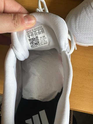 Adidas Talla 41 sin estrenar