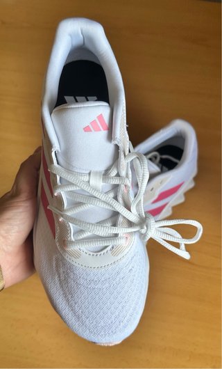 Adidas Talla 41 sin estrenar