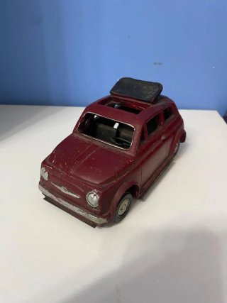 Fiat 500 in metallo