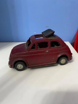 Fiat 500 in metallo
