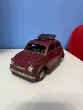 Fiat 500 in metallo