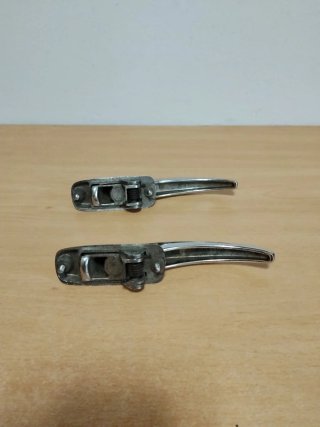 Manetas Seat 850