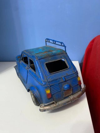 Modellino Auto Blu in metallo