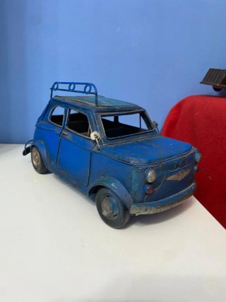 Modellino Auto Blu in metallo