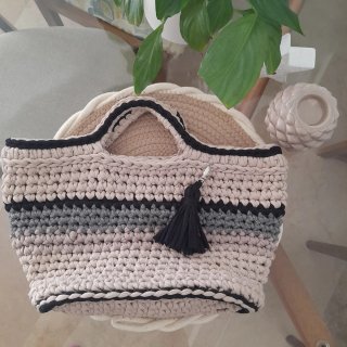 Bolso de verano tejido beige y gris