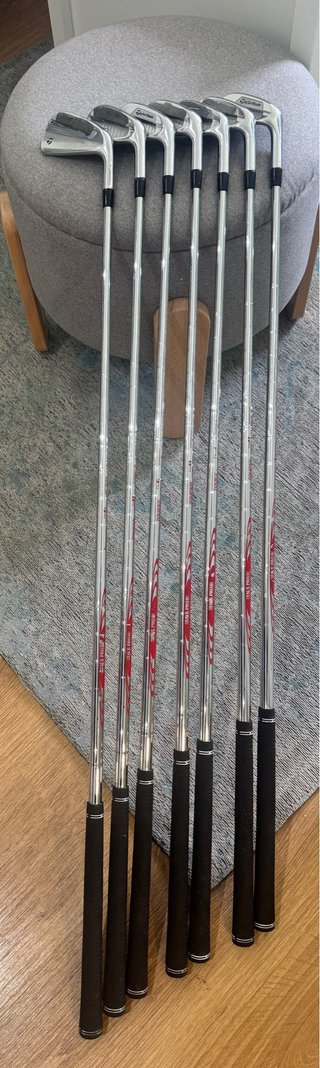 Set Hierros Taylor Made P760