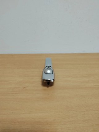 Maneta Seat 850