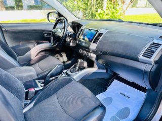 Mitsubishi Outlander 2010
