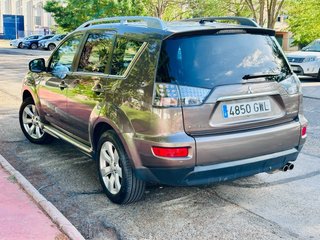 Mitsubishi Outlander 2010