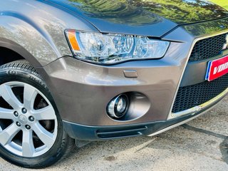 Mitsubishi Outlander 2010