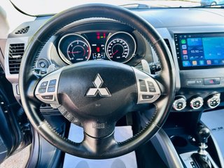 Mitsubishi Outlander 2010