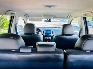 Mitsubishi Outlander 2010