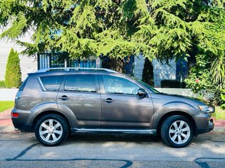 Mitsubishi Outlander 2010