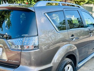 Mitsubishi Outlander 2010