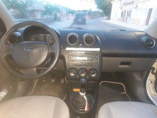 Ford Fiesta 2004