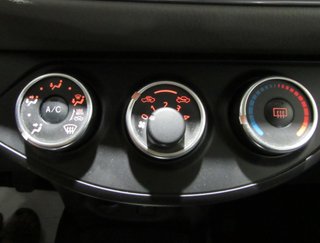 Toyota Yaris 1.3i 100 ACTIVE