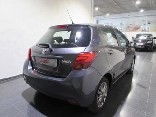 Toyota Yaris 1.3i 100 ACTIVE