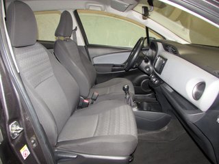 Toyota Yaris 1.3i 100 ACTIVE