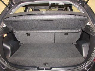 Toyota Yaris 1.3i 100 ACTIVE