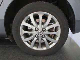 Toyota Yaris 1.3i 100 ACTIVE