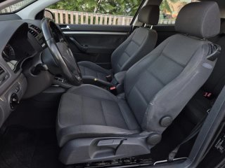 Volkswagen Golf 2005 en perfecto estado