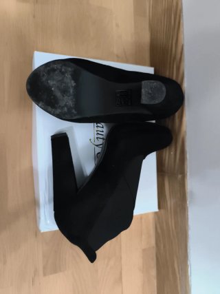 Zapatos de tacón negros talla 39