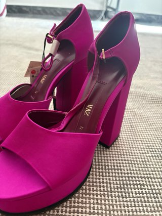 Sandalias Zara Tacon Fucsia Talla 37