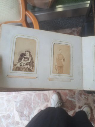Álbum de fotos antiguo.Victoriano.