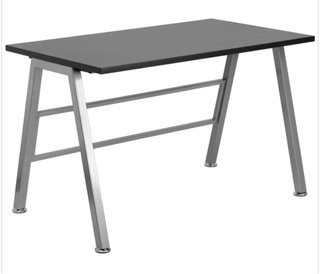 Escritorio metálico y madera