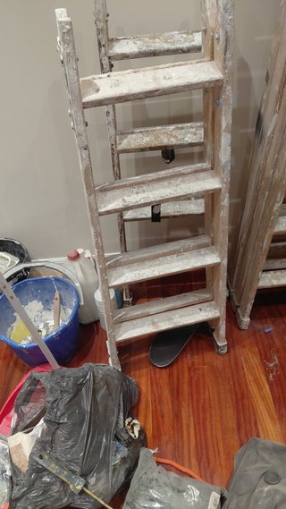 Enrollacables de construcción y escalera 5 peldaño