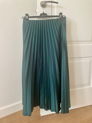 Falda plisada verde oscuro Zara Talla M