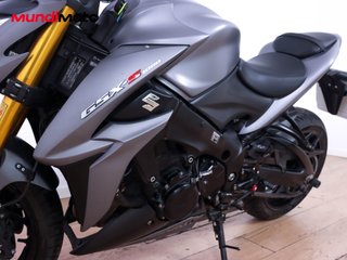SUZUKI GSX-S 1000