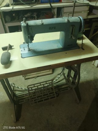 Lote Máquinas de Coser Alfa, Sigma, Alfamatic