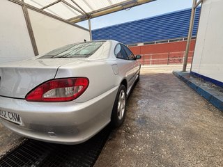 Peugeot 406