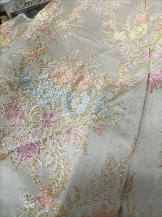 Retal tela fallera precioso